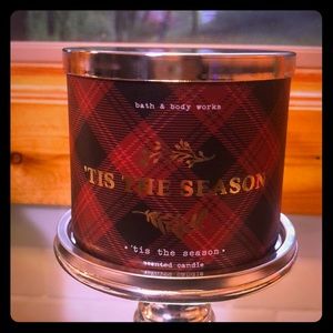 Bath and body works 3 wick candle